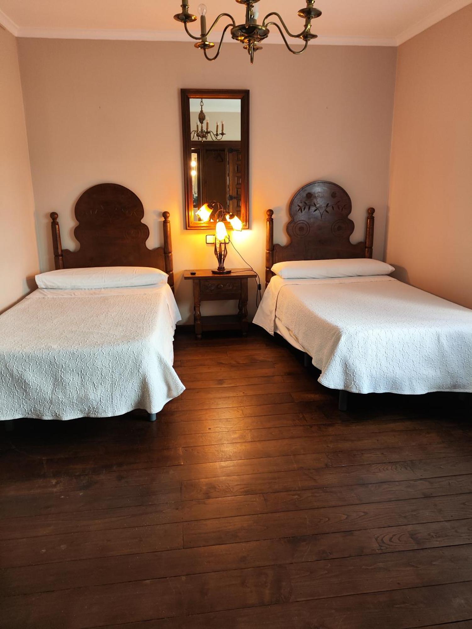 Pension Castio Santillana del Mar Exterior foto